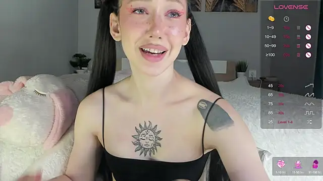 Say luna online show from 22, 3, 2025