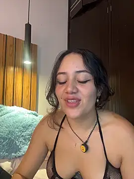 Snapshot of Isa_1207 chatting on 21, 4, 2026 Isa 1207 online show from 21, 4, 2026