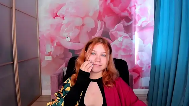 AngelinaLow online show from 5, 4, 2026