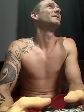 Snapshot of Stillhard8925 chatting on 13, 10, 2025 Stillhard8925 online show from 13, 10, 2025