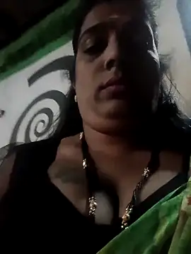 kissmetha online show from 3, 3, 2026