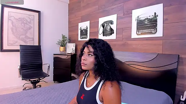 SammyDesire 10 online show from 18, 2, 2026