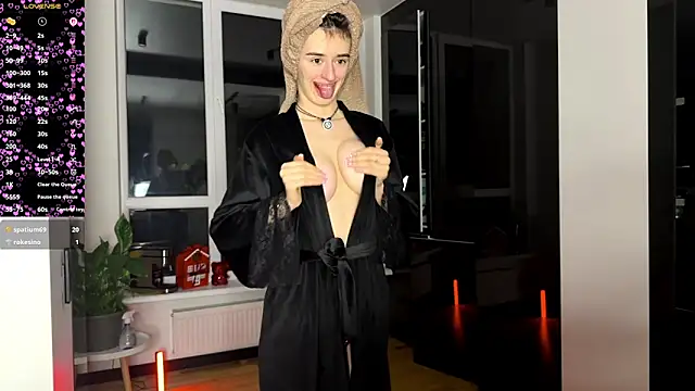 TwinTemptations online show from 13, 2, 2026