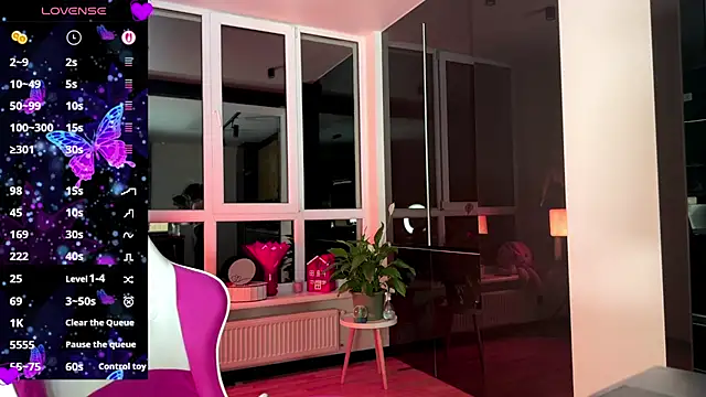 TwinTemptations online show from 15, 4, 2026