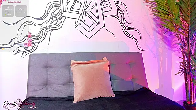 Emmi Roberts online show from 12, 2, 2026