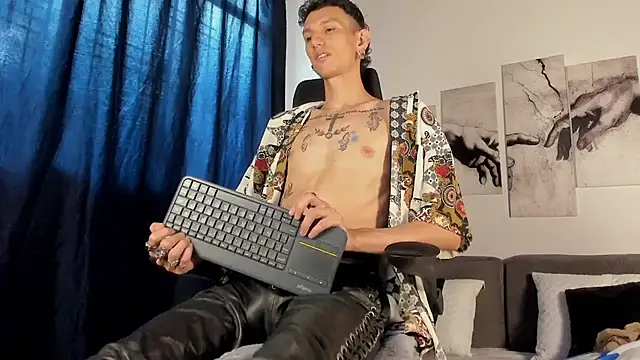 Snapshot of Giotrashy chatting on 21, 7, 2026 Giotrashy online show from 21, 7, 2026