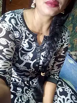 Snapshot of Shalini_telugu09 chatting on 9, 5, 2026 Shalini telugu09 online show from 9, 5, 2026
