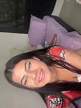 Saanvi21 online show from 13, 3, 2025