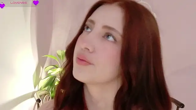 Snapshot of Rebbecawhite_meow chatting on 13, 6, 2026 Rebbecawhite meow online show from 13, 6, 2026