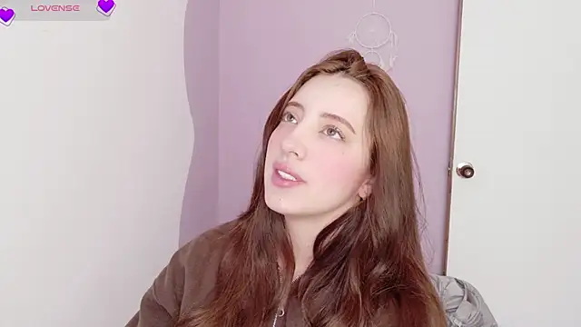 Rebbecawhite meow online show from 9, 7, 2026
