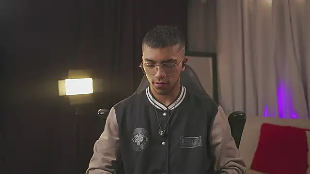 Colstorw  online show from 27, 2, 2026