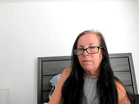 peachgoddess online show from 13, 9, 2025