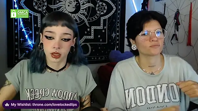 lovelockedlips online show from 2, 12, 2025