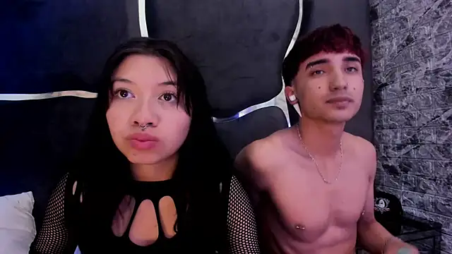 LauryAndNarem69 online show from 19, 3, 2025