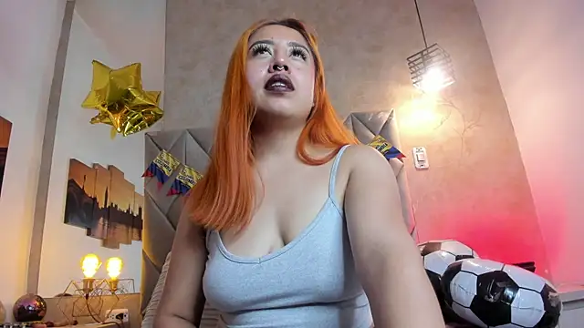 Snapshot of kailinmoonx chatting on 18, 7, 2026 kailinmoonx online show from 18, 7, 2026