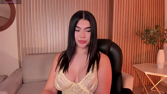 CandaseRussell online show from 17, 11, 2025