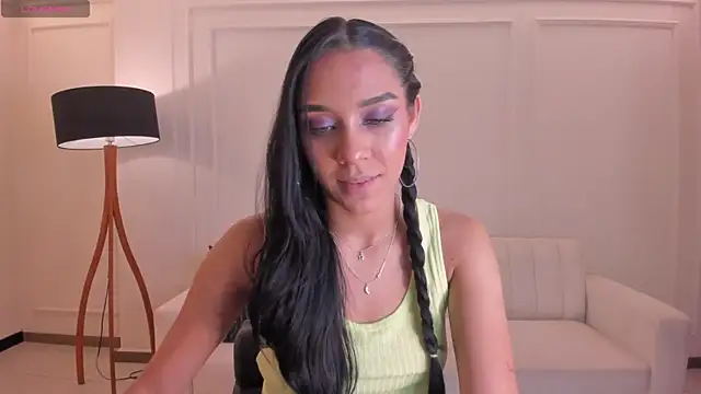 AmaliaCrus online show from 2, 10, 2025