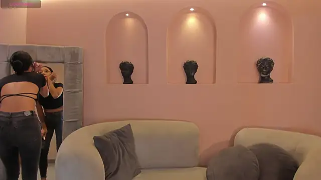 Snapshot of AmaliaCrus chatting on 28, 2, 2026 AmaliaCrus online show from 28, 2, 2026