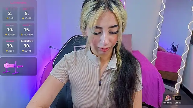 Malory tay1 online show from 13, 9, 2025