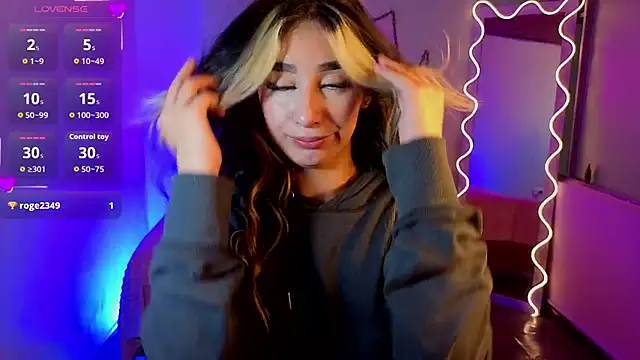 Malory tay1 online show from 23, 10, 2025