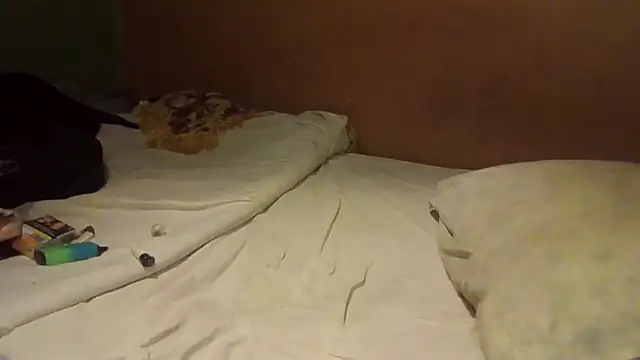 JoaoPinto0 online show from 13, 9, 2025