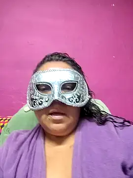 Snapshot of Pequitas_sexi chatting on 2, 6, 2026 Pequitas sexi online show from 2, 6, 2026
