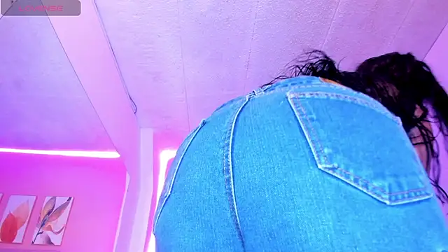 Molly h0t online show from 8, 4, 2026