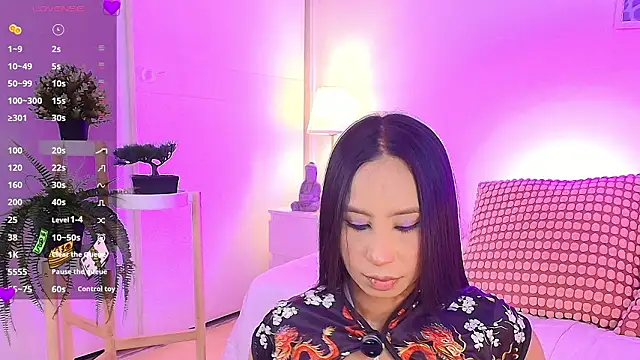 Snapshot of Valen_ross_ chatting on 12, 2, 2026 Valen ross online show from 12, 2, 2026