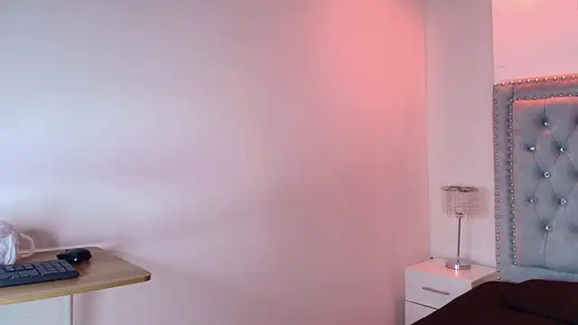 Lia adamsss online show from 11, 4, 2026