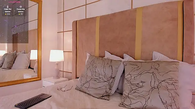 laurencarter1 online show from 19, 2, 2026