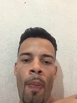 Snapshot of HenriquePhn chatting on 14, 6, 2026 HenriquePhn online show from 14, 6, 2026