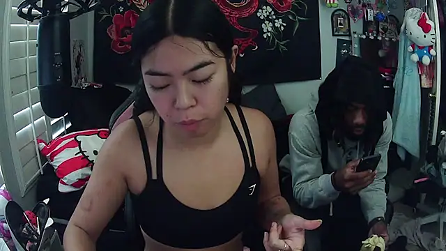 Snapshot of Cum4Cchyna chatting on 6, 10, 2025 Cum4Cchyna online show from 6, 10, 2025