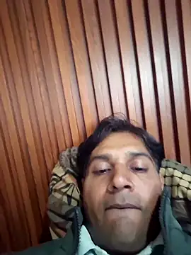 Snapshot of johnny8731 chatting on 23, 11, 2025 johnny8731 online show from 23, 11, 2025