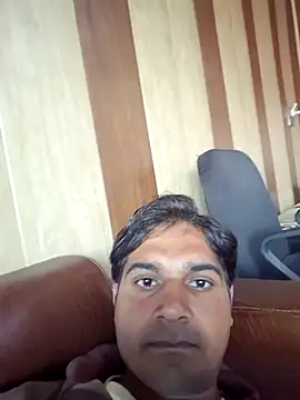 Snapshot of johnny8731 chatting on 8, 2, 2026 johnny8731 online show from 8, 2, 2026