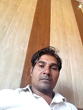 johnny8731 online show from 5, 3, 2026