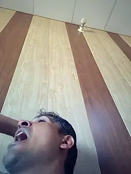 johnny8731 online show from 10, 4, 2026