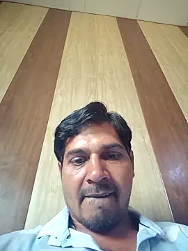 Snapshot of johnny8731 chatting on 2, 5, 2026 johnny8731 online show from 2, 5, 2026