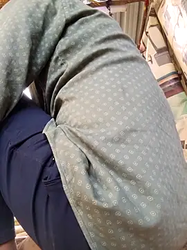 Snapshot of hot_integer chatting on 3, 2, 2026 hot integer online show from 3, 2, 2026