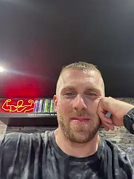 Snapshot of trainwithme chatting on 26, 5, 2026 trainwithme online show from 26, 5, 2026