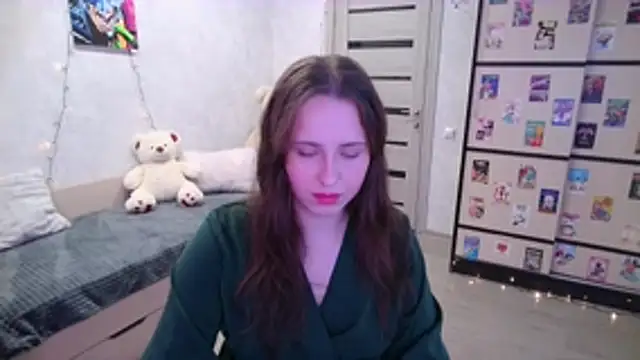 Snapshot of BarbiePieer chatting on 10, 11, 2025 BarbiePieer online show from 10, 11, 2025