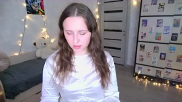 Snapshot of BarbiePieer chatting on 13, 11, 2025 BarbiePieer online show from 13, 11, 2025