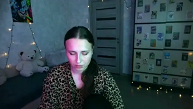 Snapshot of BarbiePieer chatting on 23, 11, 2025 BarbiePieer online show from 23, 11, 2025