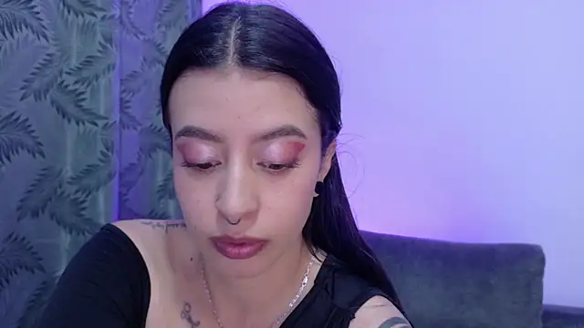 Misscarolsph online show from 20, 4, 2026