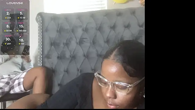 piscesaurora online show from 22, 3, 2025