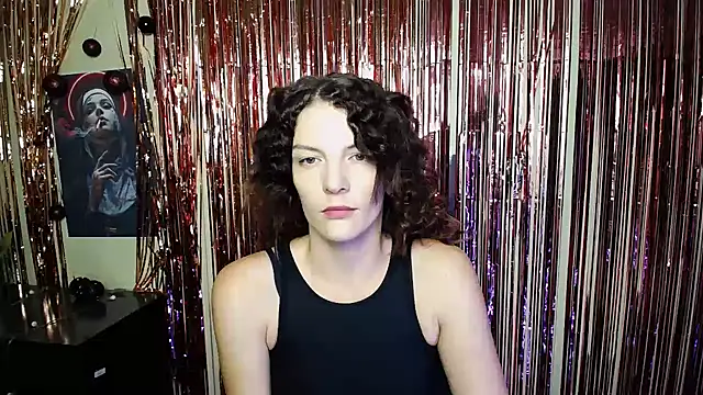 VanessaRey  online show from 6, 10, 2025