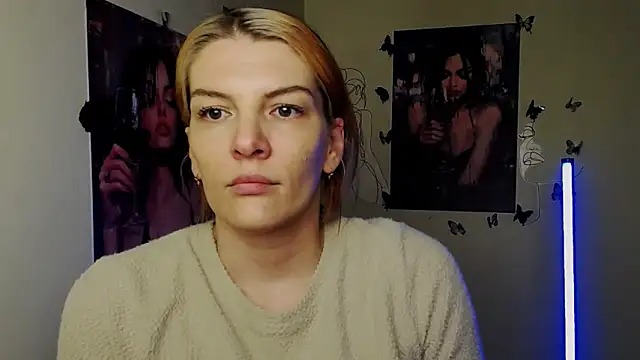 VanessaRey  online show from 9, 3, 2026