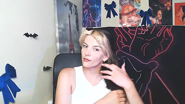 Snapshot of VanessaRey_ chatting on 2, 7, 2026 VanessaRey online show from 2, 7, 2026
