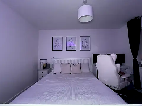 Snapshot of Missalex_xo chatting on 17, 10, 2025 Missalex xo online show from 17, 10, 2025