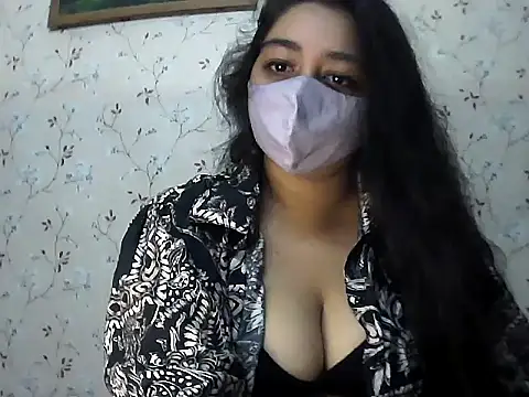 Snapshot of sonali4 chatting on 4, 10, 2025 sonali4 online show from 4, 10, 2025