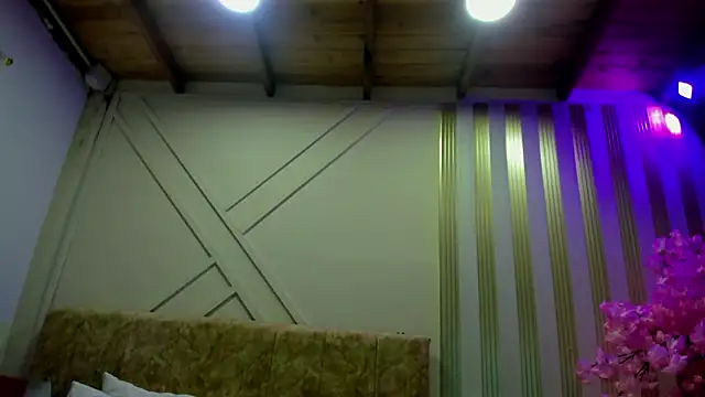 angelinarouse  online show from 11, 1, 2026